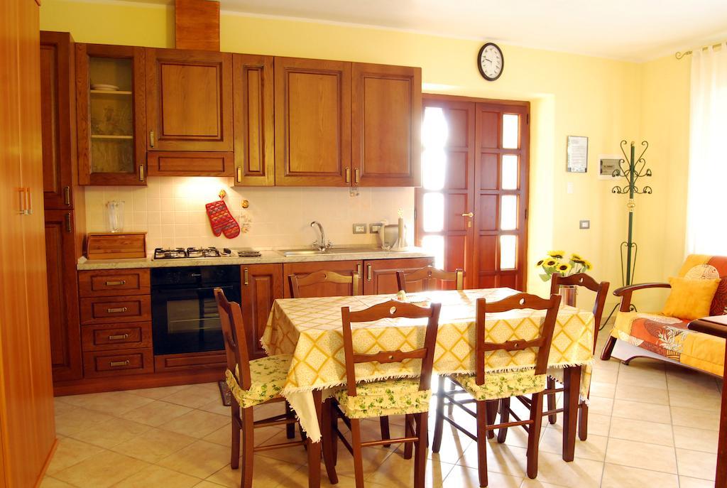 B&B Da Franca Camporgiano Ruang foto